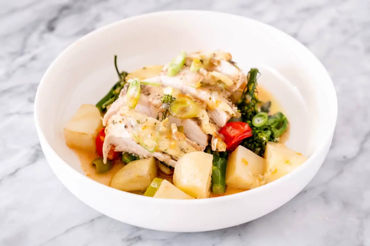Cheesy Baked Chicken Breast - The Dinner App