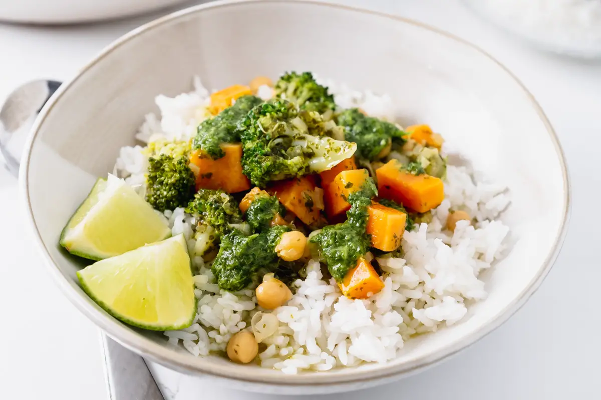 Coconut Chickpea Curry (Vegan + GF) The Dinner App